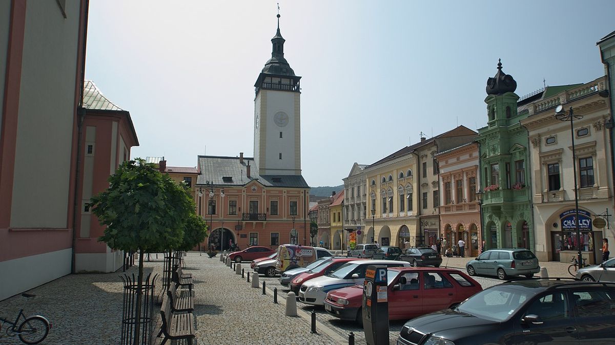 Hranice uzavřely pro návštěvníky věž staré radnice na Masarykově náměstí